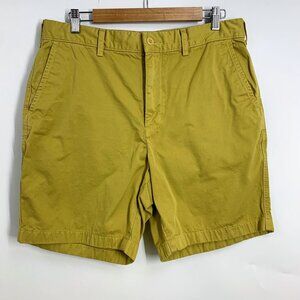 Uniqlo Men's Chino 100% Cotton 7 Inch Inseam Slash Pocket Flat Front Shorts SZ M